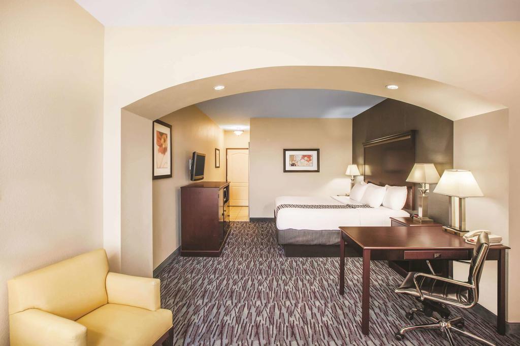 La Quinta Allen (Renovation) — before