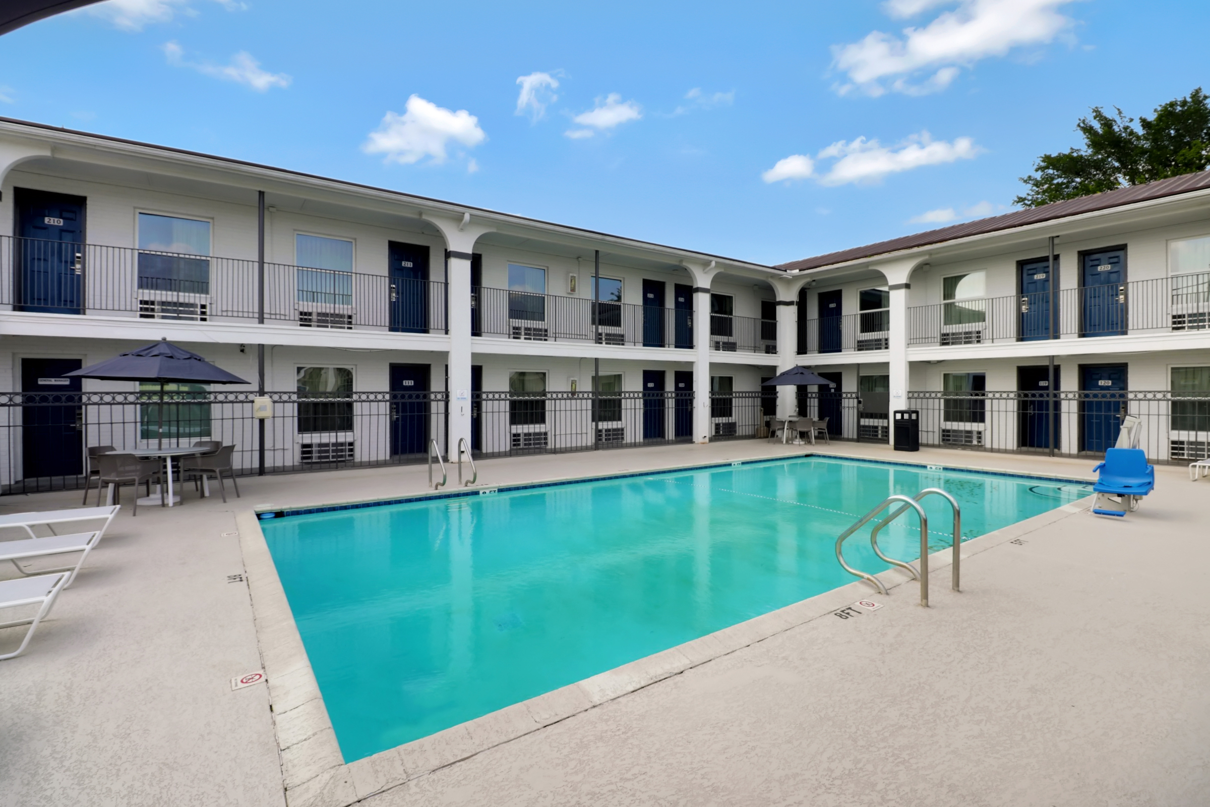Motel 6 / Studio 6 Bryan (Conversion) — after