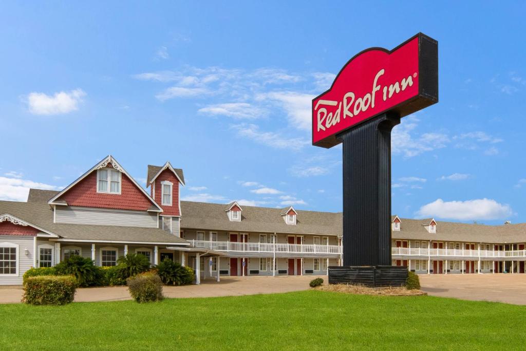 Red Roof Inn Waco (Conversion) — after