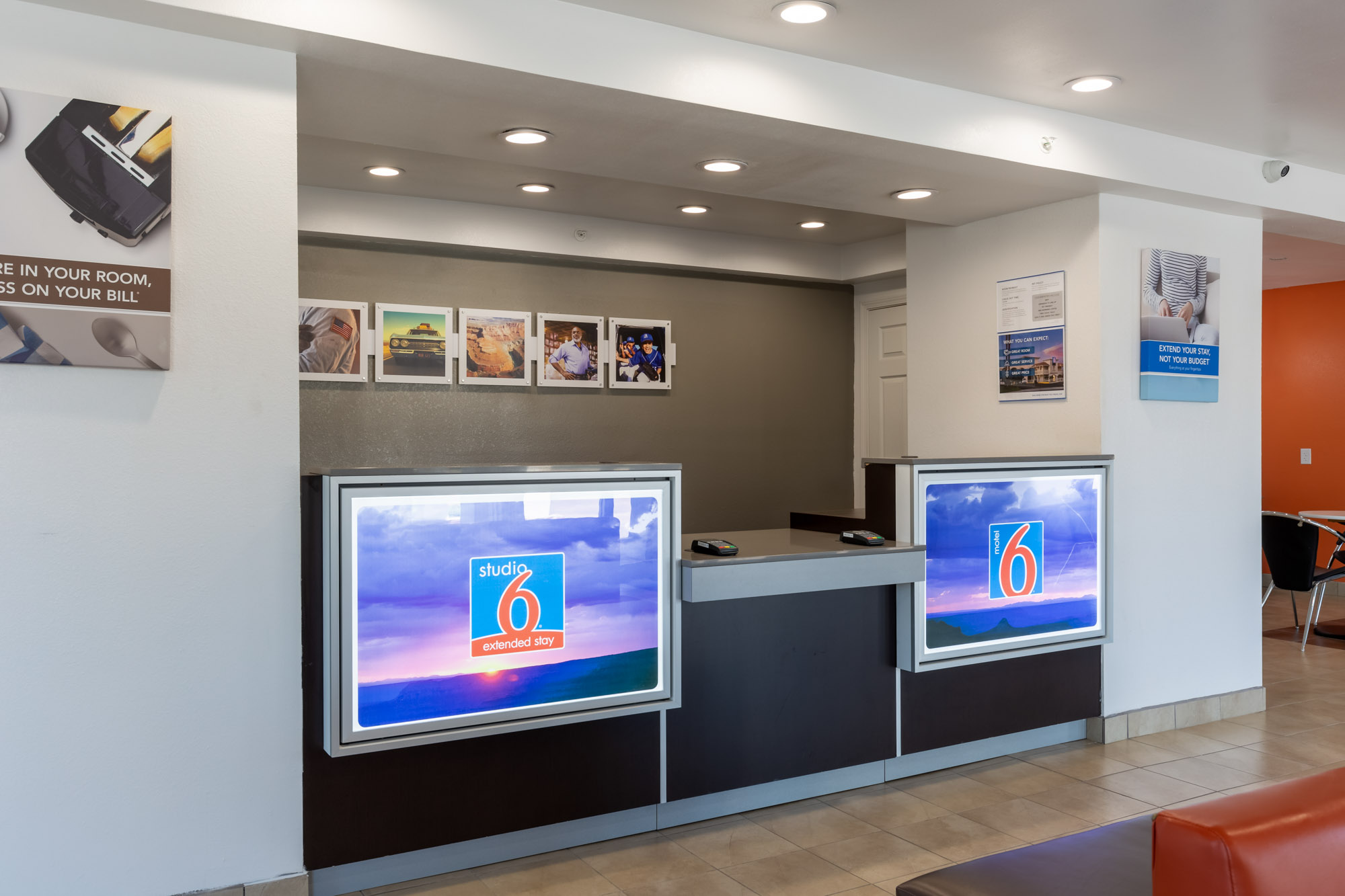 Motel 6 Bryan, TX (Dual Brand)
